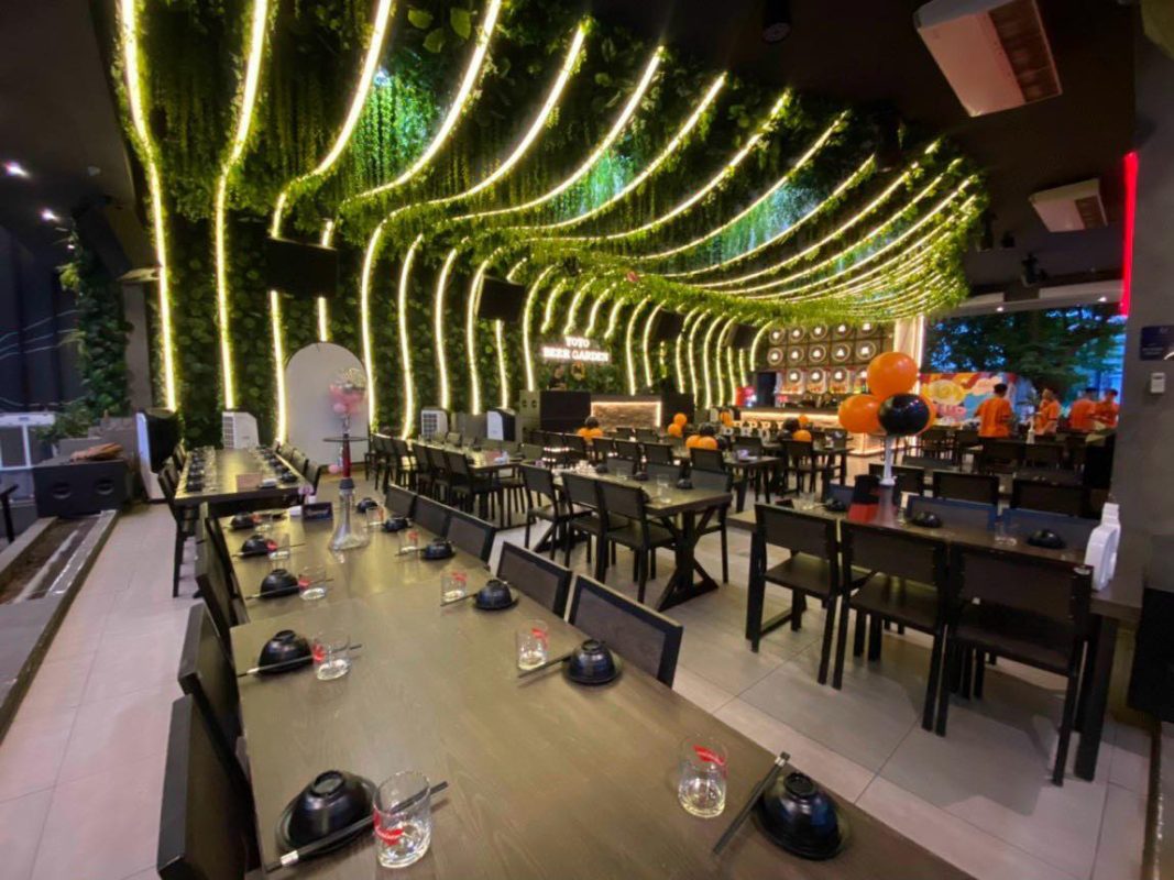 Yoyo Beer Garden Hồ Con Rùa 7